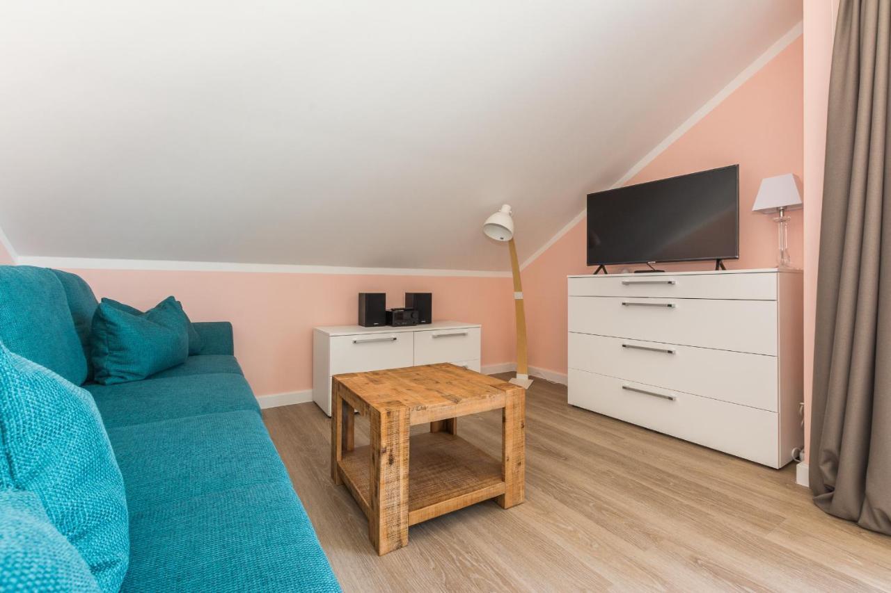 Luxus-See-Domizil Mit Sauna, Kamin Und Boot-130 Qm Fuer 6 Personen Krakow am See Extérieur photo
